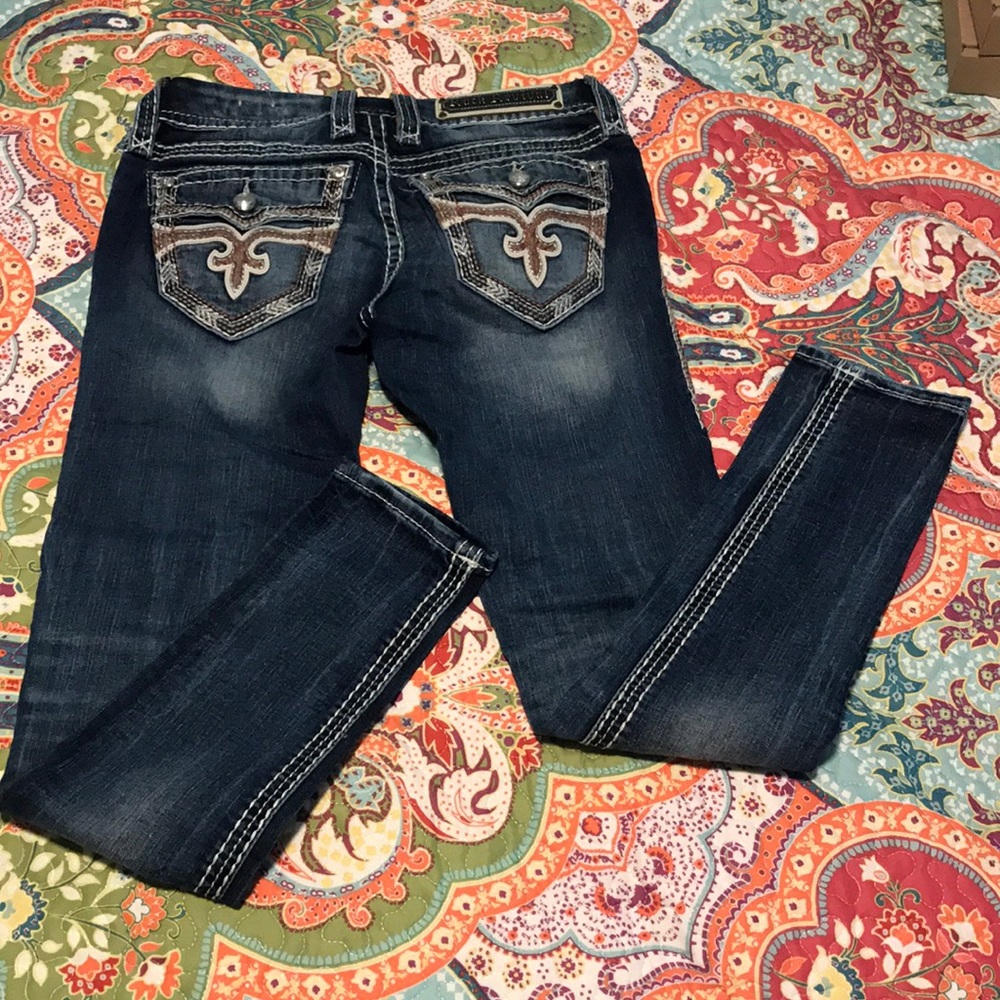 Like New!! Rock Revival Bling Ankle skinny jeans